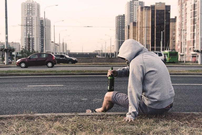 Comment agir face à une personne ivre et en colère ?