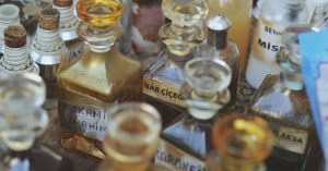 Les parfums de la pensée : Quelle est l’influence des odeurs sur nos pensées ?